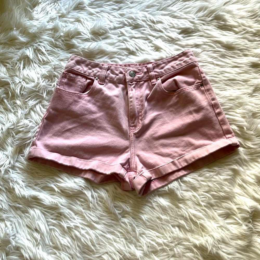 PacSun Women’s High Rise Mom Denim Short Shorts Hot Stuff Bubblegum.Pink Size 27
